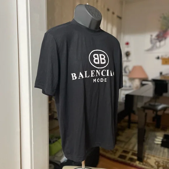 EUC Men’ Size Small Balenciaga OversizedBB Mode Logo Print T-shirt Black & White - Picture 9 of 13